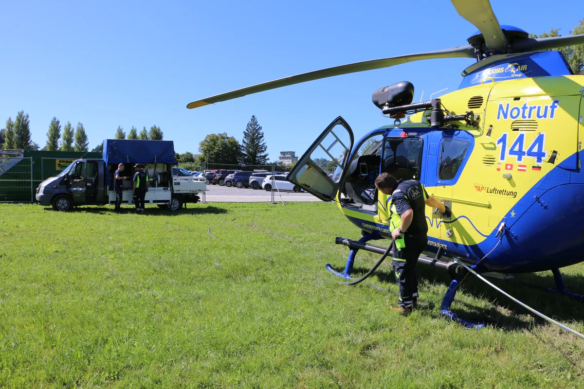 Heli-Betankung ab Tankwagen bei der ZOM 